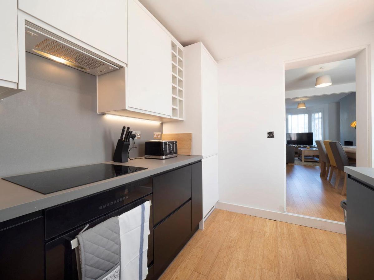 Host & - Herbert Road Holiday home